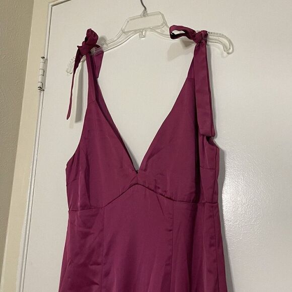 NEW MANIJU Magenta v neck plunge maxi gown dress tie shoulders size small - Picture 2 of 7